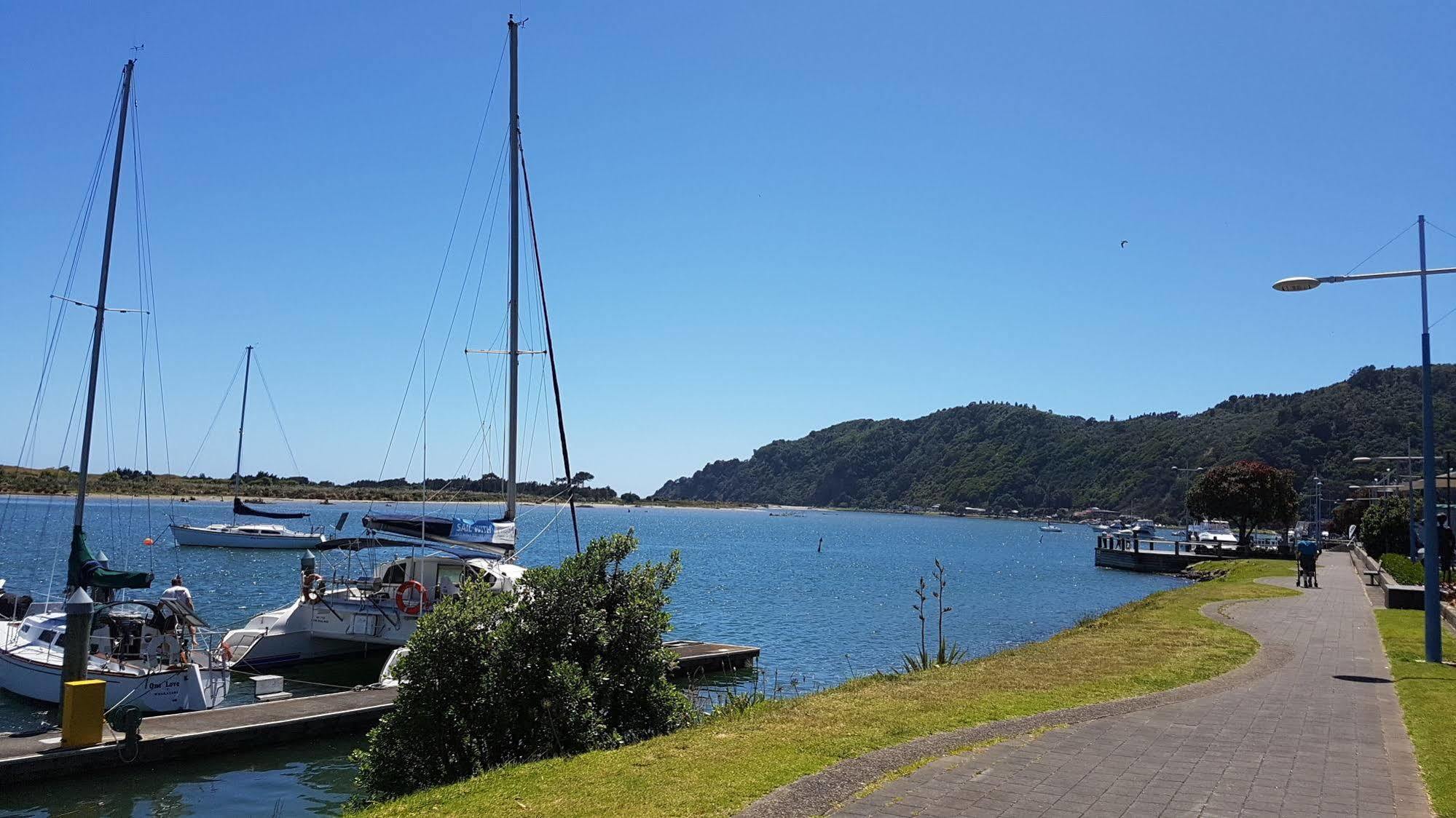Whakatane Hotel Exterior foto